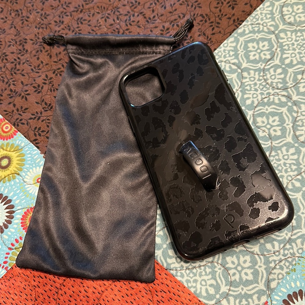 iPhone 11 Pro Max loopy case